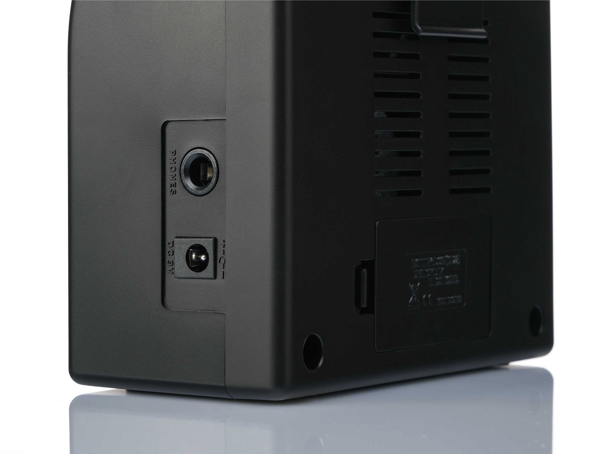 Belcat G3DC Гитарный мини-комбоусилитель, 3Вт