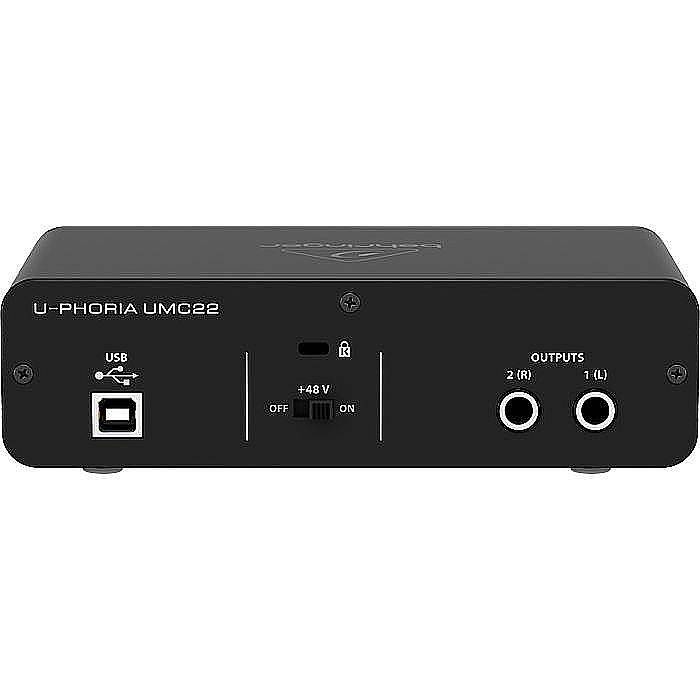 BEHRINGER UMC22 Звуковая карта
